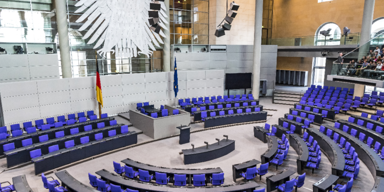 vertrauensfrage-verloren-scholz-ebnet-weg-für-neuwahlen