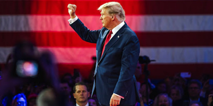 trump-kündigt-neue-zölle-gegen-china,-kanada-und-mexiko-an