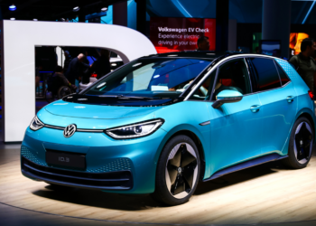 vollkasko-prämien-für-elektroautos-steigen-deutlich-stärker