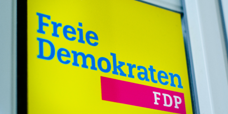 fdp-2025-freiheit,-bildung,-wirtschaftsstärke